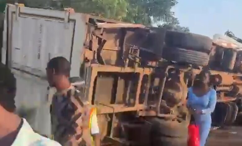 Fatal Crash on Alaro Bridge in Epe Claims Four Lives, Leaves 13 Casualties 1 Screenshot 2026 10 28 09 18 07 790 com.twitter.android